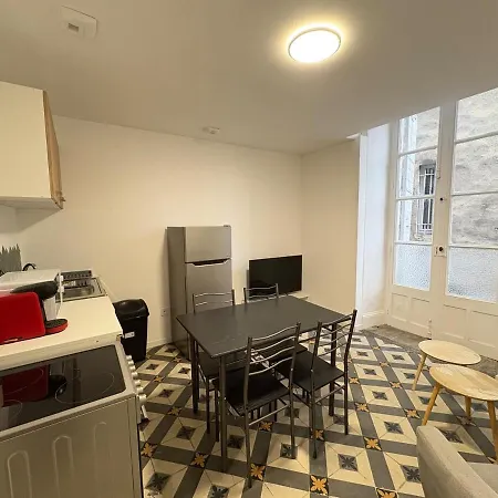Downtown 2-bedroom
